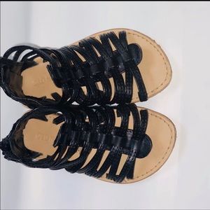 What do you call a toddler with cute shoes?